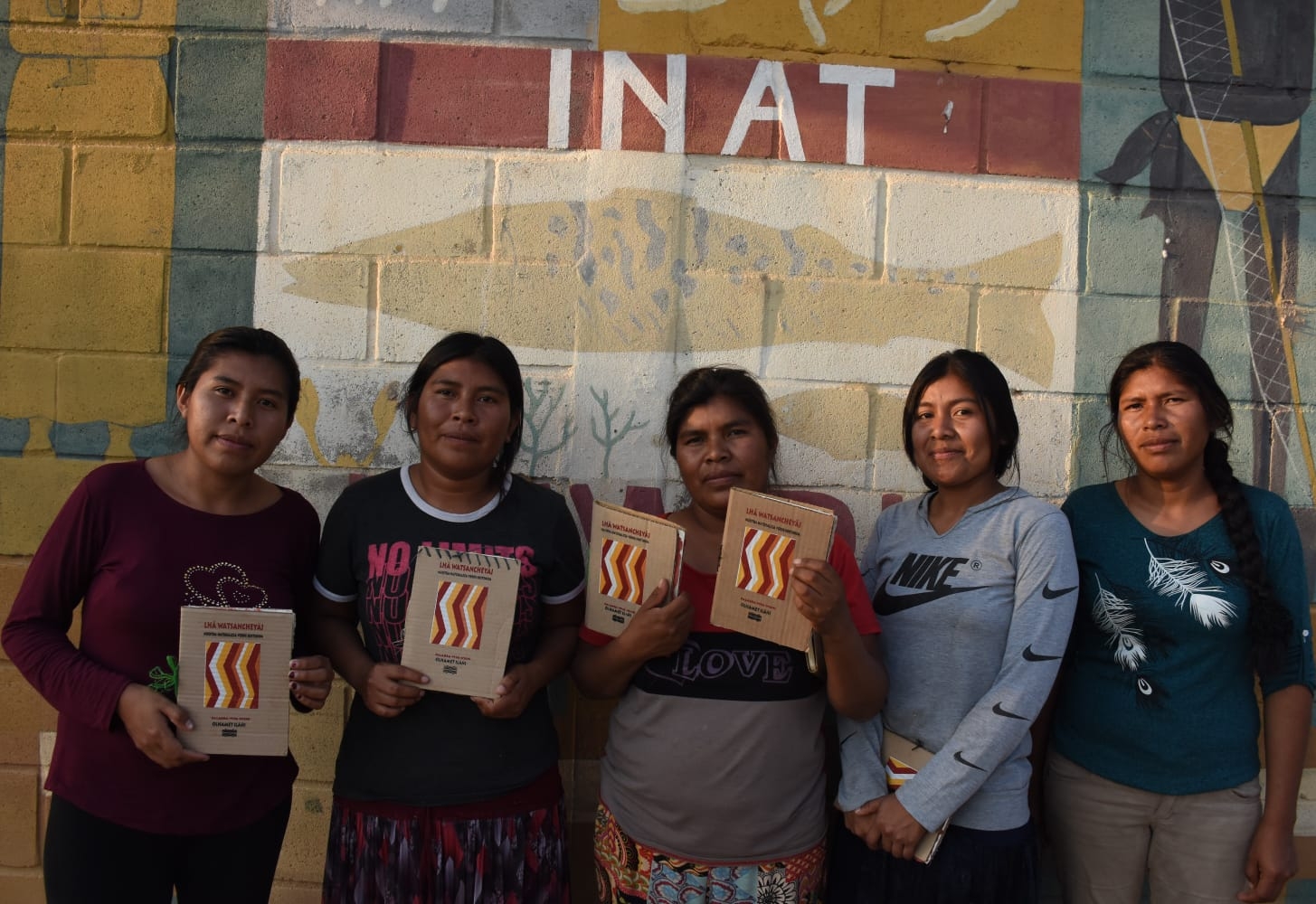 Lee más sobre el artículo Presentaron el libro LHÄ WATSANCHEYÄJ / Nuestra naturaleza verde sostenida