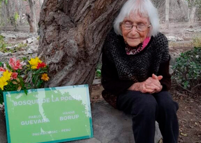 Lee más sobre el artículo PACHACAMAC: Wiracocha resucitó al poeta en su bosque de poesía