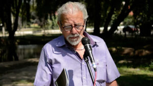 Lee más sobre el artículo La poesía de Leopoldo «Teuco» Castilla en árabe