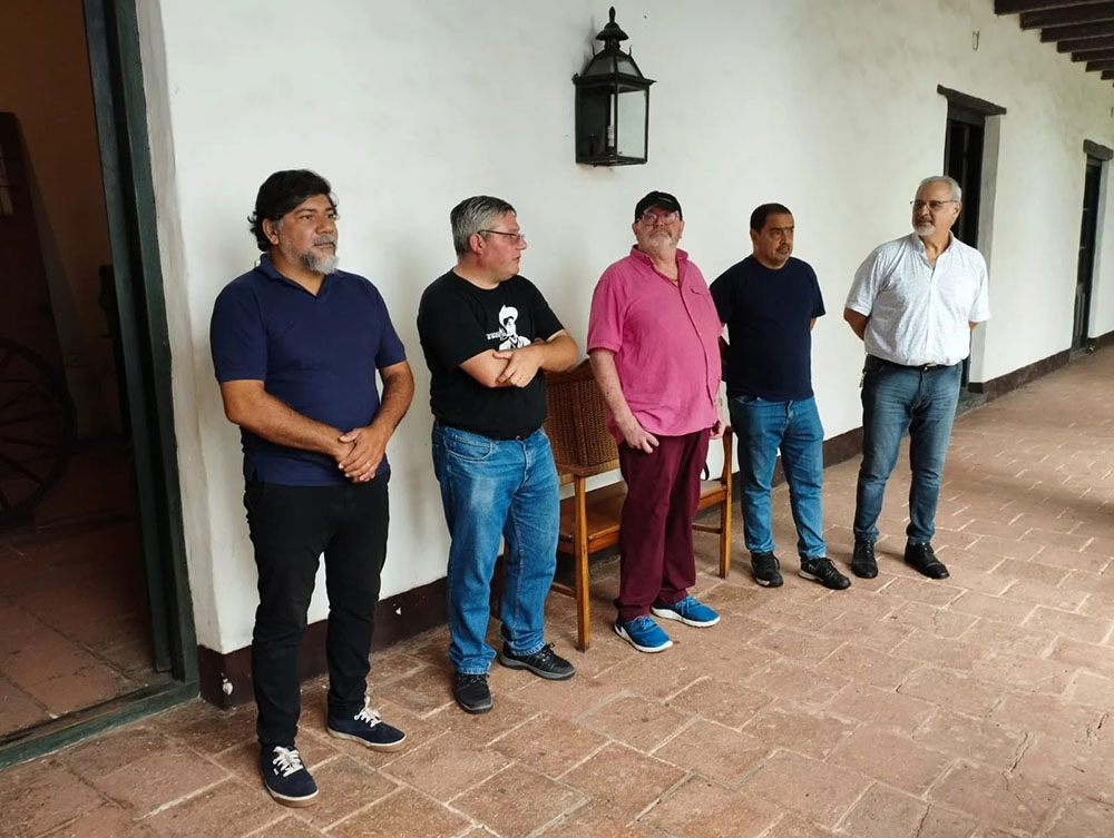 En este momento estás viendo Misiones le rindió homenaje a Pedro Jorge Solans en la Posta de Sinsacate