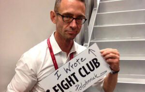 Lee más sobre el artículo La literatura transgresora: autores contemporáneos que desafían los límites narrativos