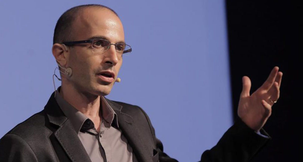 Lee más sobre el artículo «Sapiens: de animales a dioses», vislumbrar el futuro mirando nuestra historia