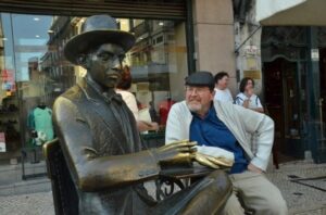 Lee más sobre el artículo Fernando Pessoa, un maestro de la sospecha