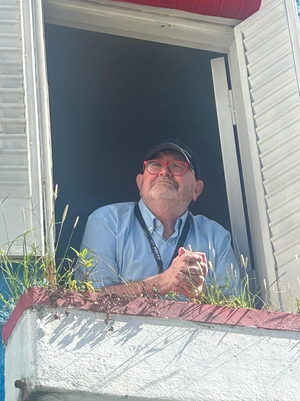 Lee más sobre el artículo Textos para una piel con aroma a luz