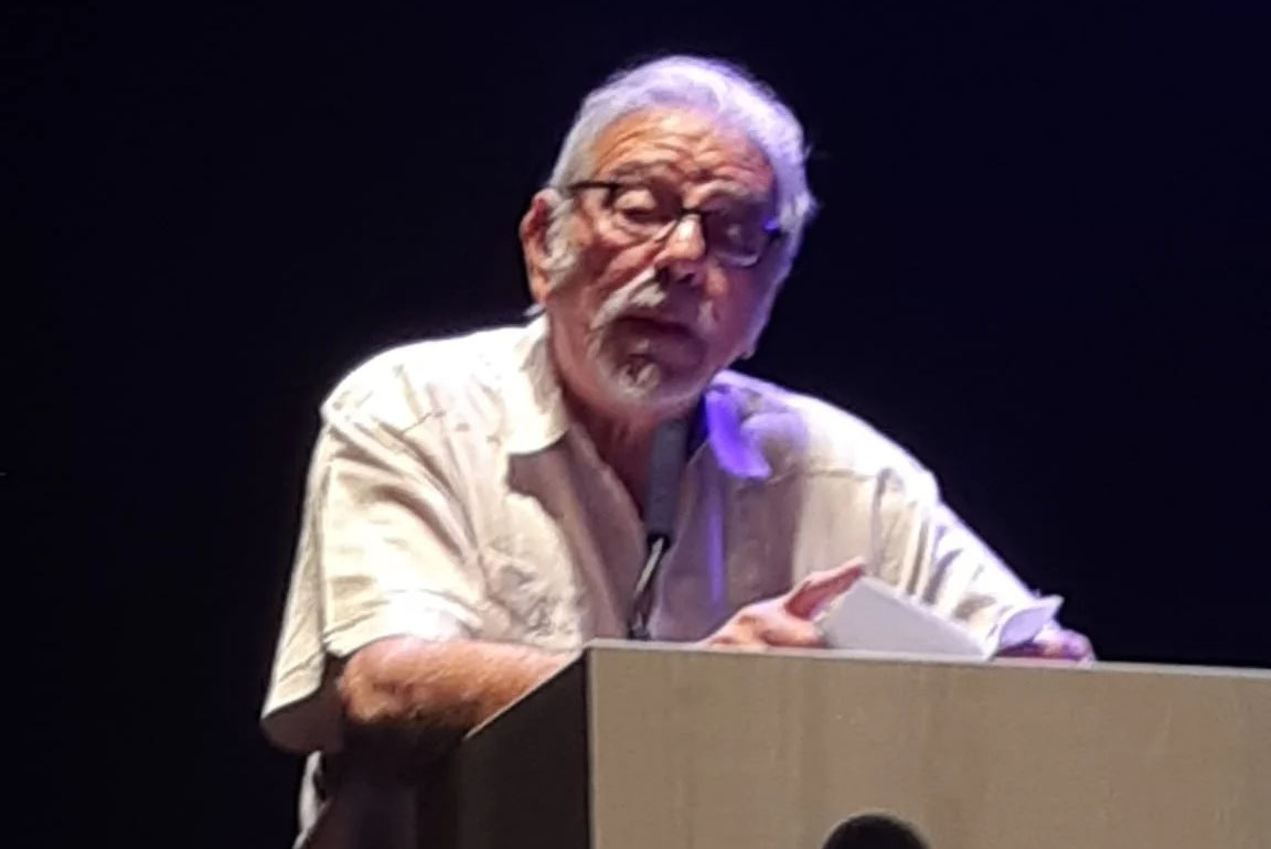 En este momento estás viendo Leopoldo “Teuco” Castilla emocionó a Granada en su festival de poesía