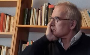 Lee más sobre el artículo Publican el libro ¿Por qué no besé a Chavela Vargas? Pasión contra cursilería, del español Antonio Costa Gómez