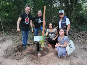 Lee más sobre el artículo Inauguraron un nuevo «Bosque de la Poesía» en Bolivia