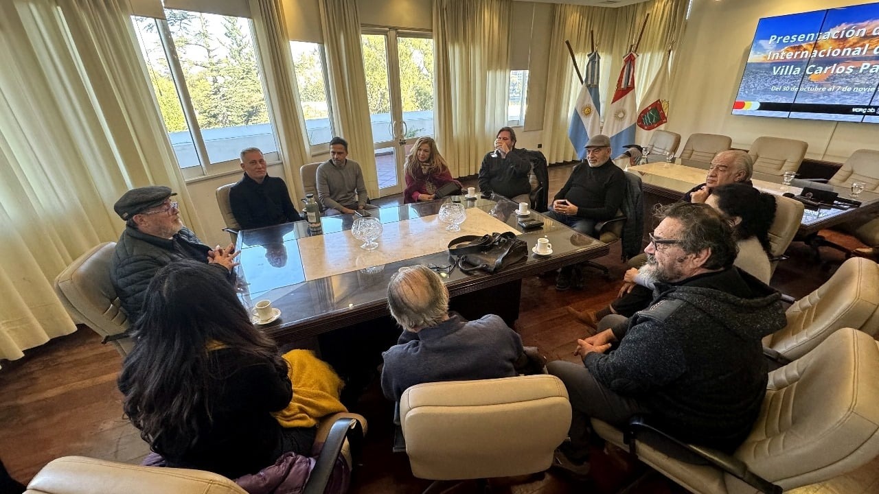 En este momento estás viendo Presentaron la Feria Internacional del Libro de Carlos Paz
