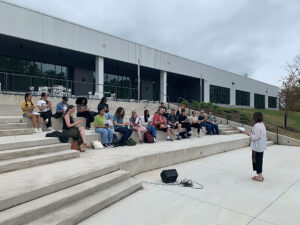 Lee más sobre el artículo Se inauguró el primer Bosque de la Poesía en Estados Unidos