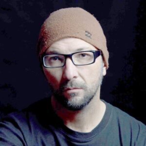 Lee más sobre el artículo Guillermo Paniaga: «Aspiro a que disfruten la novela tanto como yo disfruté de escribirla»