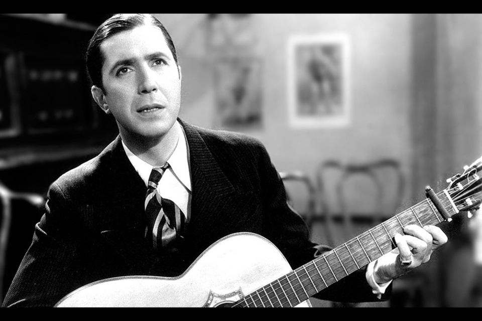En este momento estás viendo Homenajearán a Carlos Gardel en el Día del Cantor Nacional