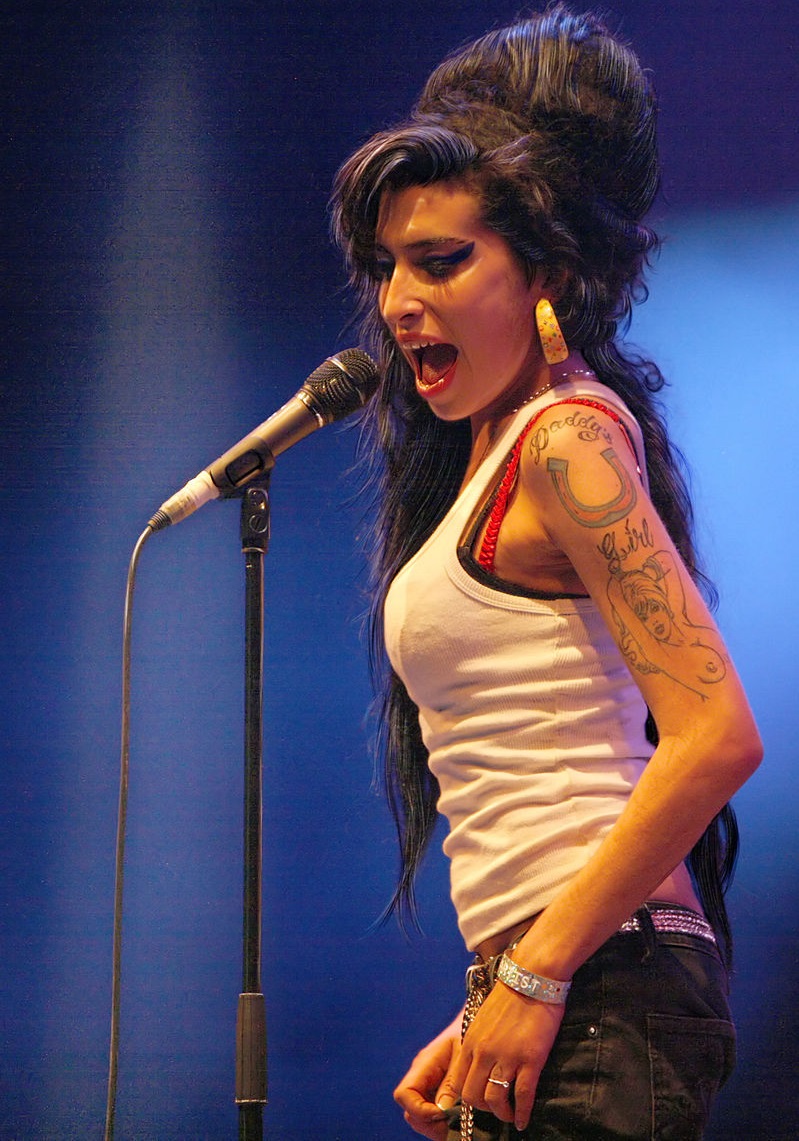 Lee más sobre el artículo 13 años sin Amy Winehouse, la Diva del Soul con una voz inigualable