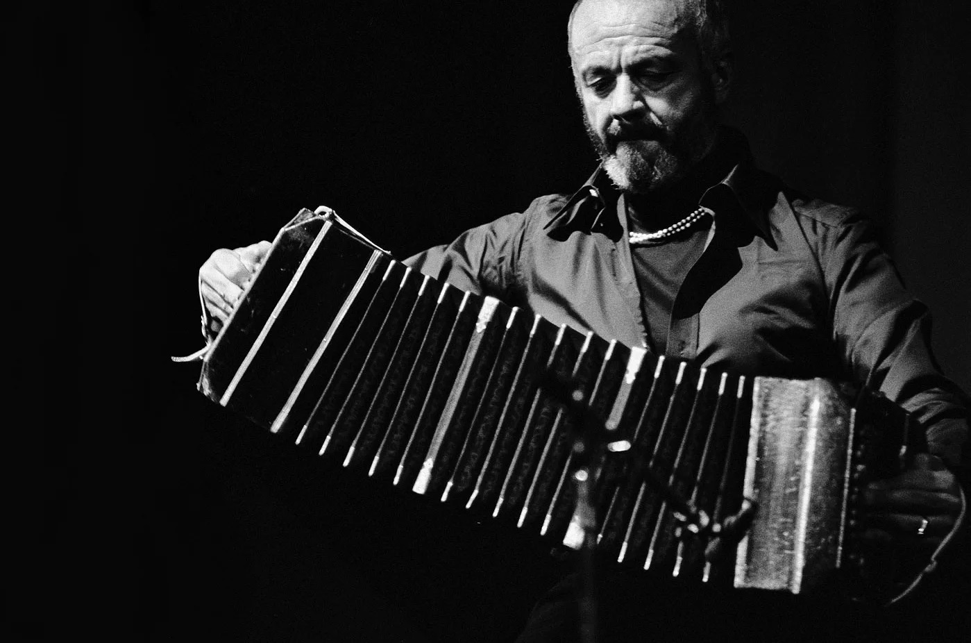 Lee más sobre el artículo 32 años sin Ástor Piazzolla, el maestro del tango nuevo