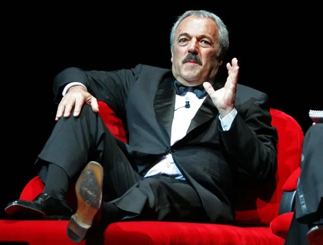 Lee más sobre el artículo 11 años sin Daniel Rabinovich, fundador de Les Luthiers y maestro indiscutido del humor