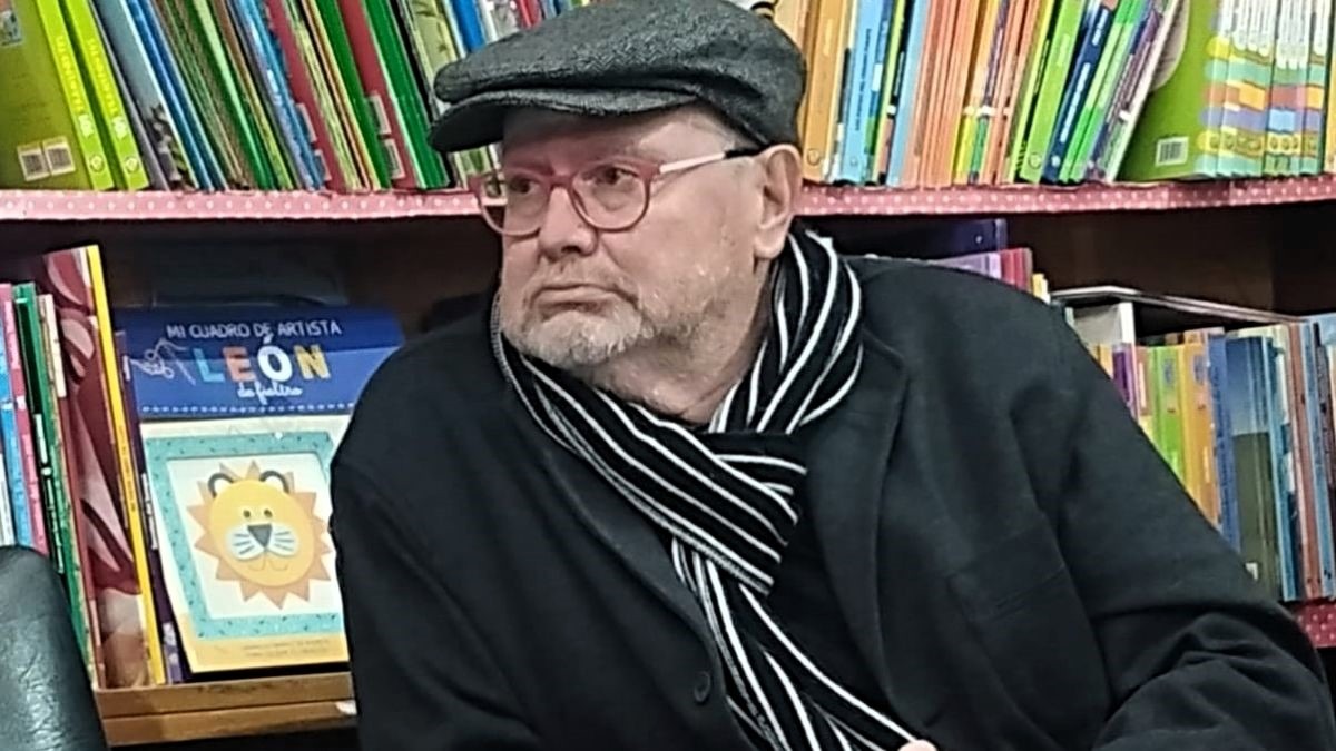 En este momento estás viendo Pedro Jorge Solans: “Creo que la poesía puede transmutar la maldad en bondad”