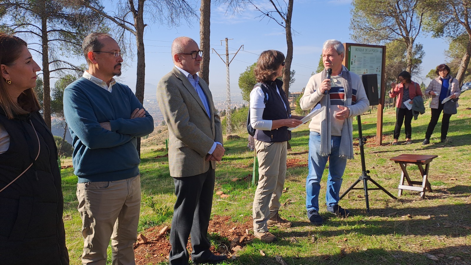 En este momento estás viendo Un nuevo Bosque de la Poesía para Granada