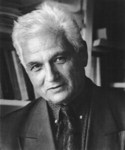 Lee más sobre el artículo El legado de Jacques Derrida: transformaciones en la Teoría Literaria