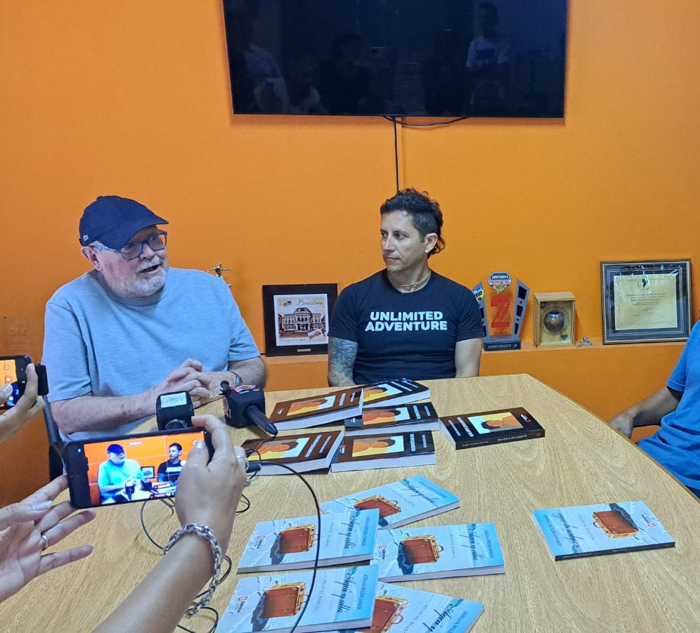 Lee más sobre el artículo Corprens Editora entregó los libros ganadores del Fondo Editorial de Carlos Paz