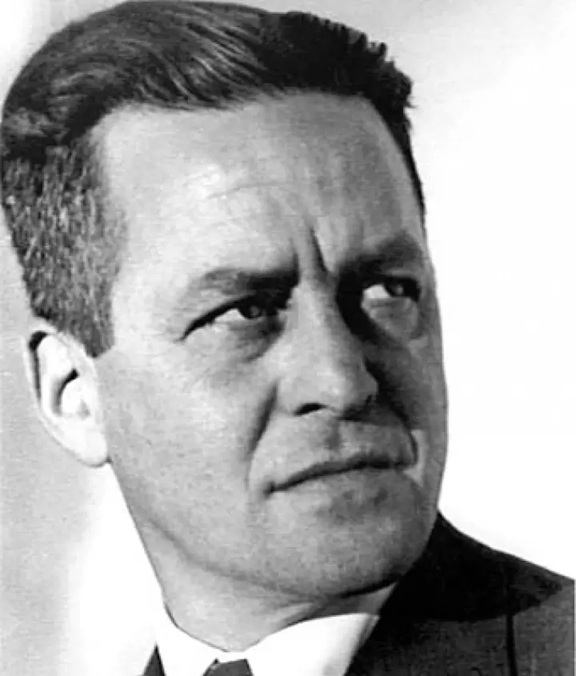 Lee más sobre el artículo A 127 años del nacimiento de Raúl Scalabrini Ortiz, pilar del pensamiento nacional argentino