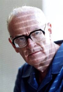 Lee más sobre el artículo 17 años sin Arthur C. Clarke, el visionario que nos llevó más allá de las estrellas