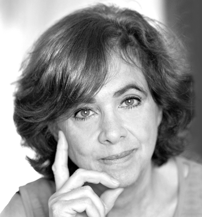 En este momento estás viendo Ana María Shua: La alquimista de lo breve y lo profundo