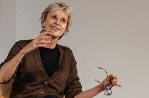 Lee más sobre el artículo El fascismo en Estados Unidos, por Siri Hustvedt