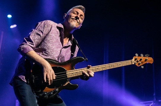 Lee más sobre el artículo Pedro Aznar, un río sonoro que abraza todas las orillas